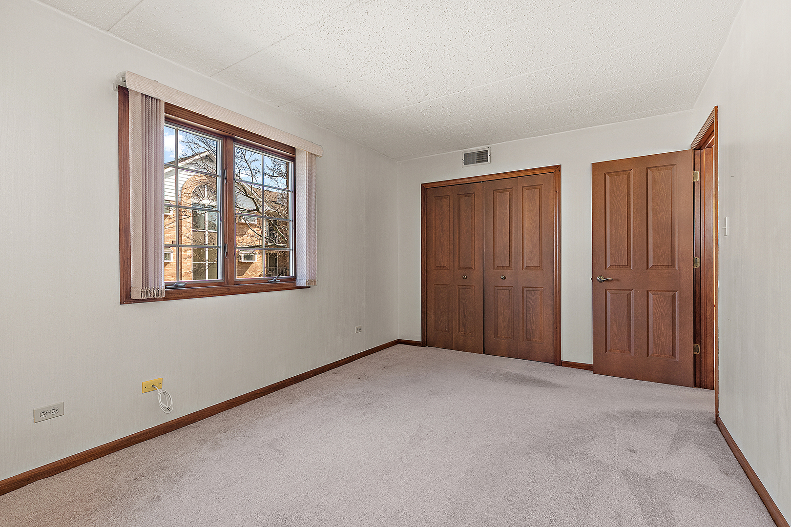 3024 Matthew Lane #C-2, Homewood, IL 60430