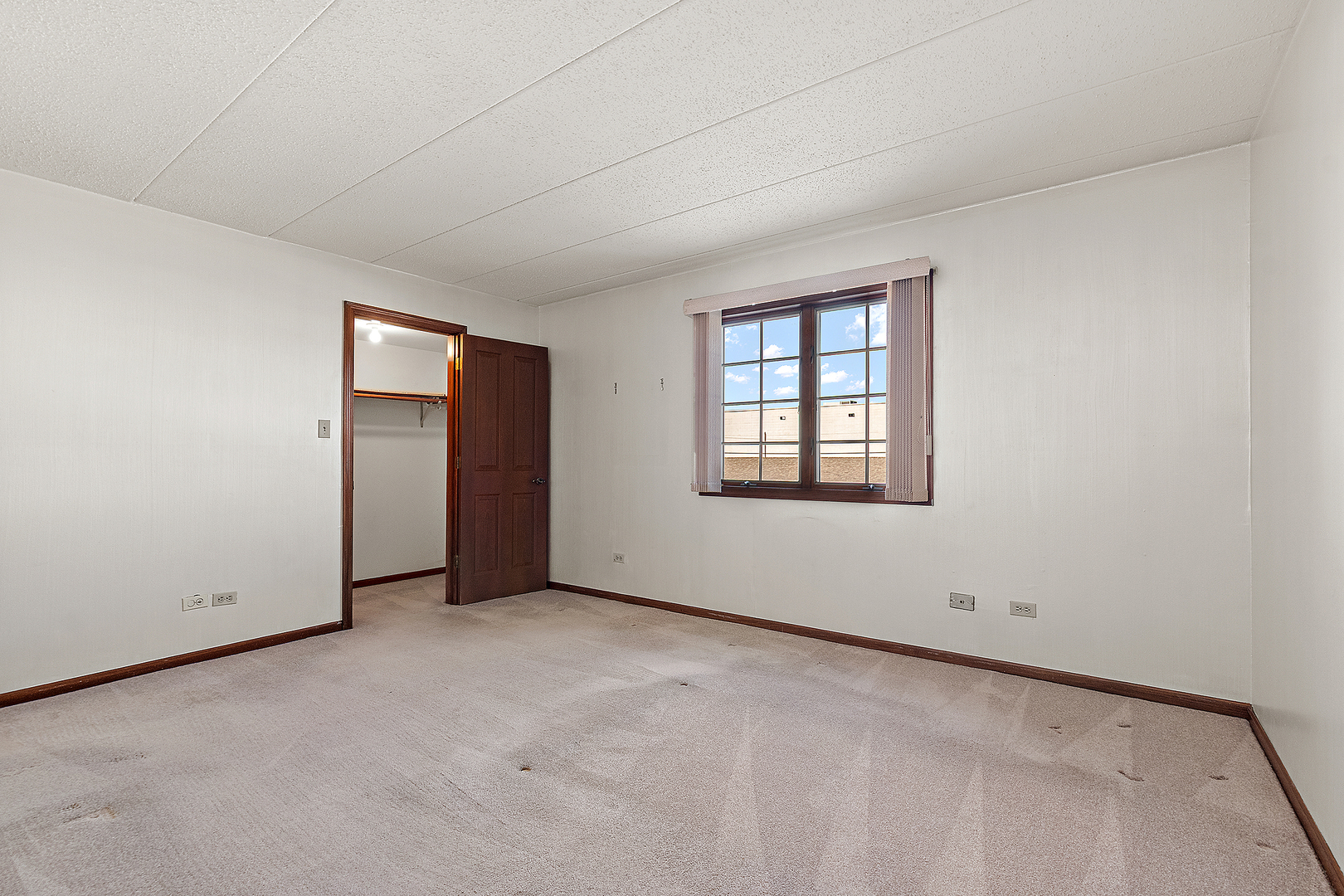 3024 Matthew Lane #C-2, Homewood, IL 60430