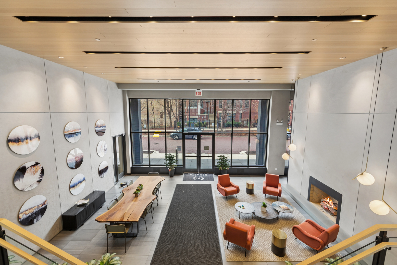 2643 N HERMITAGE Avenue #202, Chicago, IL 60614