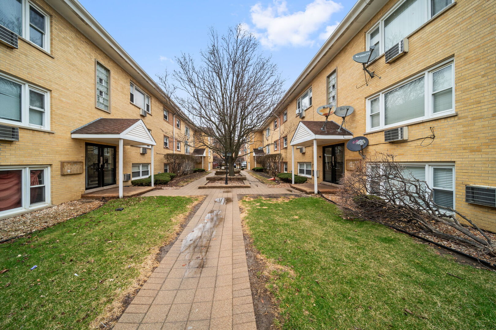 6630 W 95th Street #3D, Oak Lawn, IL 60453