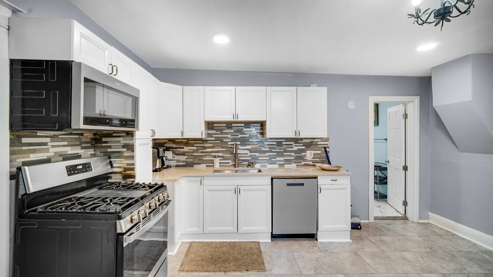 10857 S Hermosa Avenue, Chicago, IL 60643