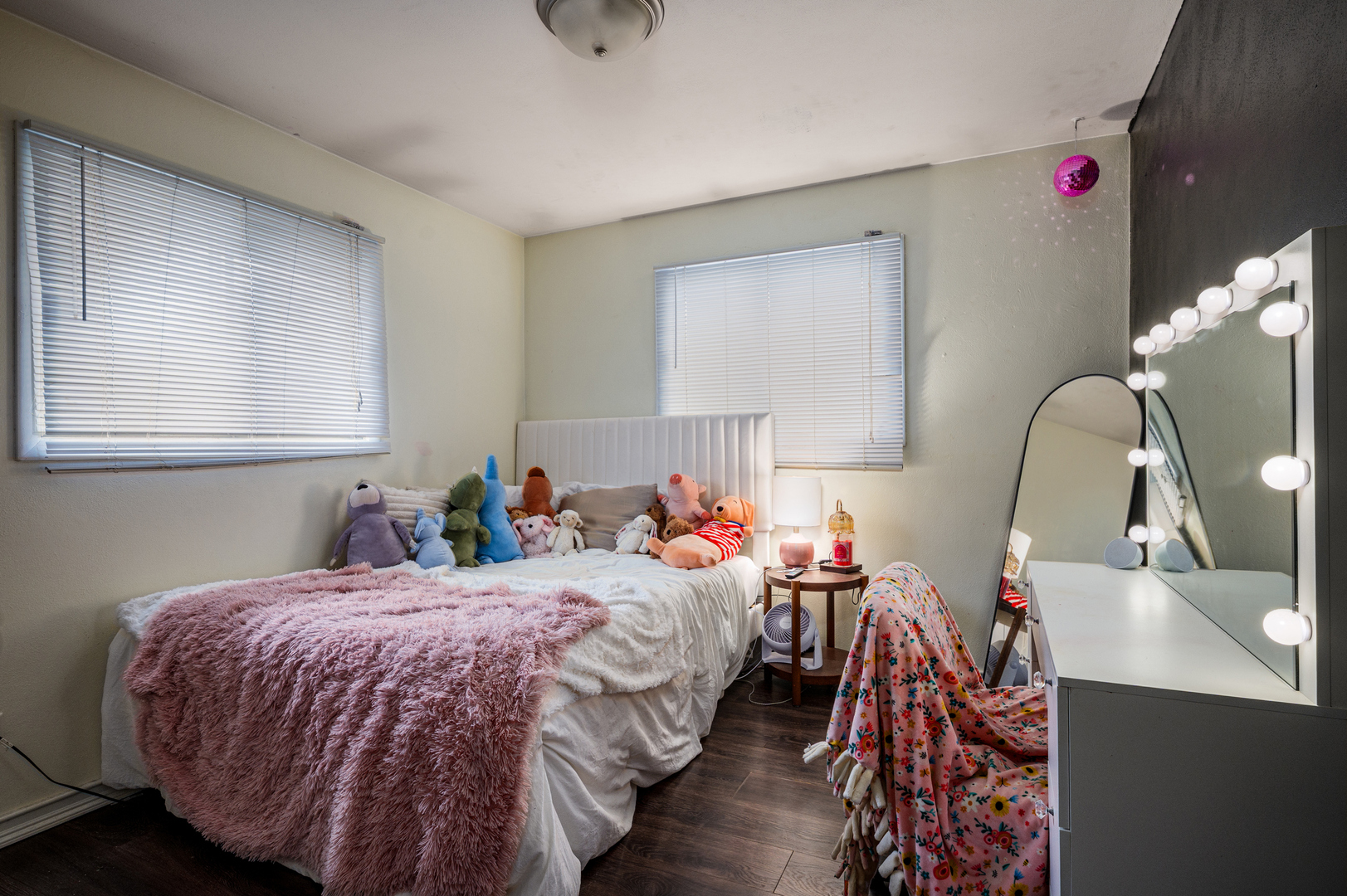 38410 N Tewes Court, Beach Park, IL 60087