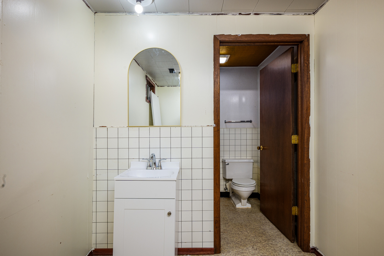 38410 N Tewes Court, Beach Park, IL 60087