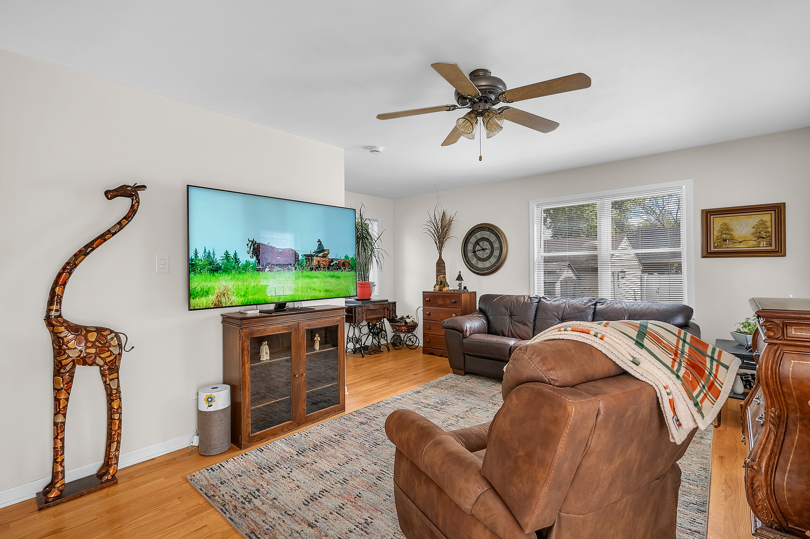 17803 Escanaba Avenue, Lansing, IL 60438