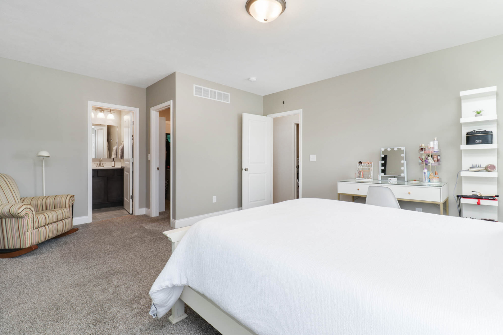 Bloomington, IL 61701