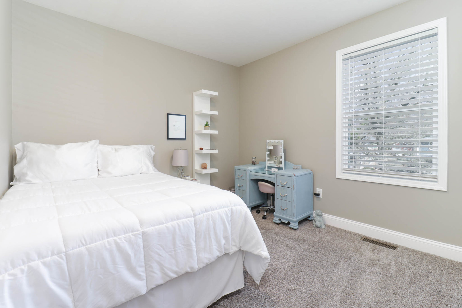 Bloomington, IL 61701