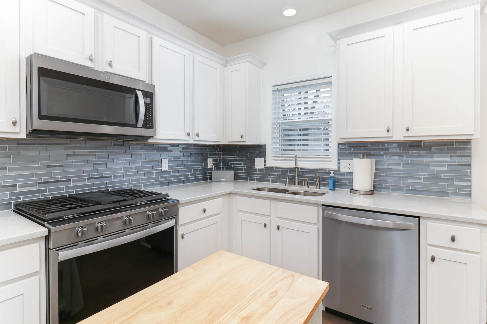 Bloomington, IL 61701