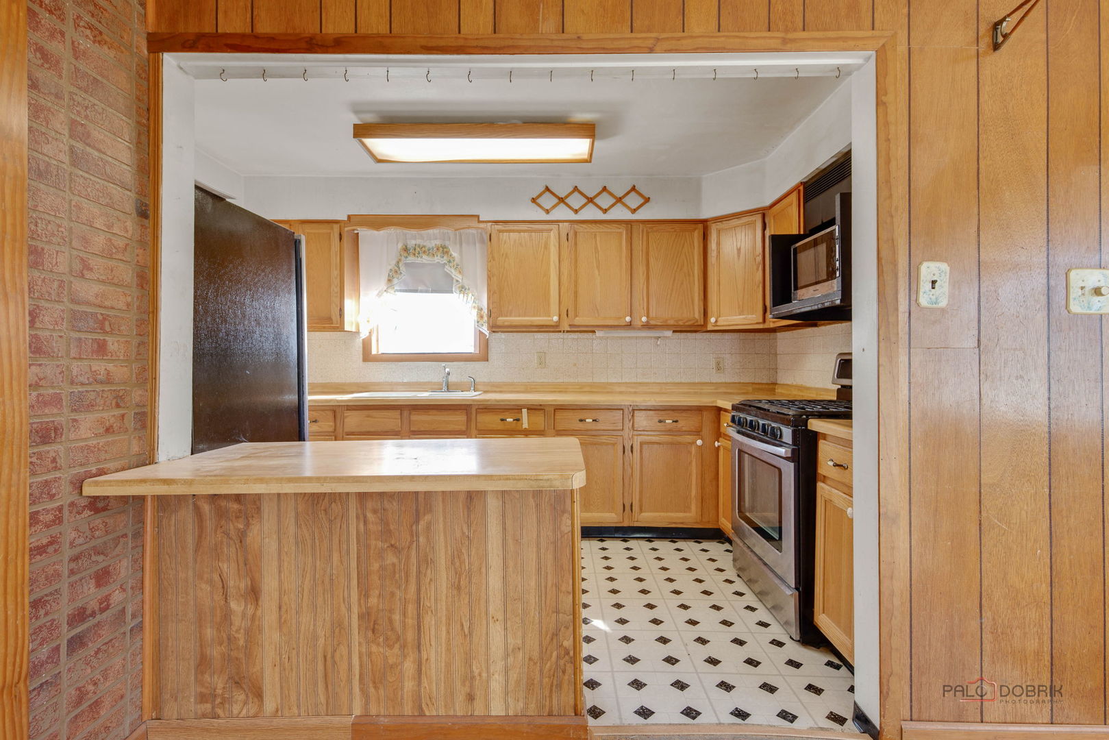 205 N Prospect Drive, Round Lake Park, IL 60073