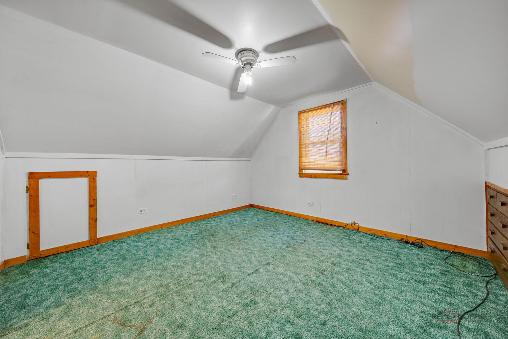 205 N Prospect Drive, Round Lake Park, IL 60073