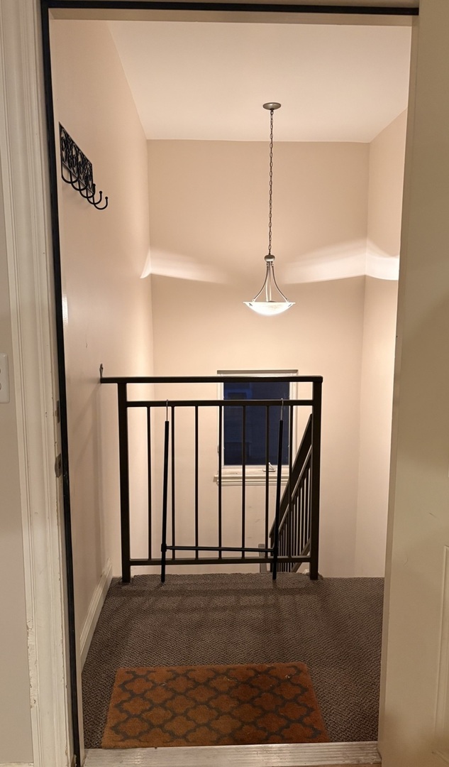 5924 N Milwaukee Avenue #3, Chicago, IL 60646