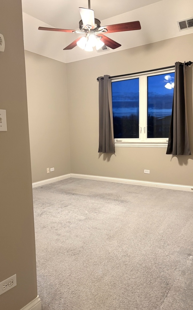 5924 N Milwaukee Avenue #3, Chicago, IL 60646