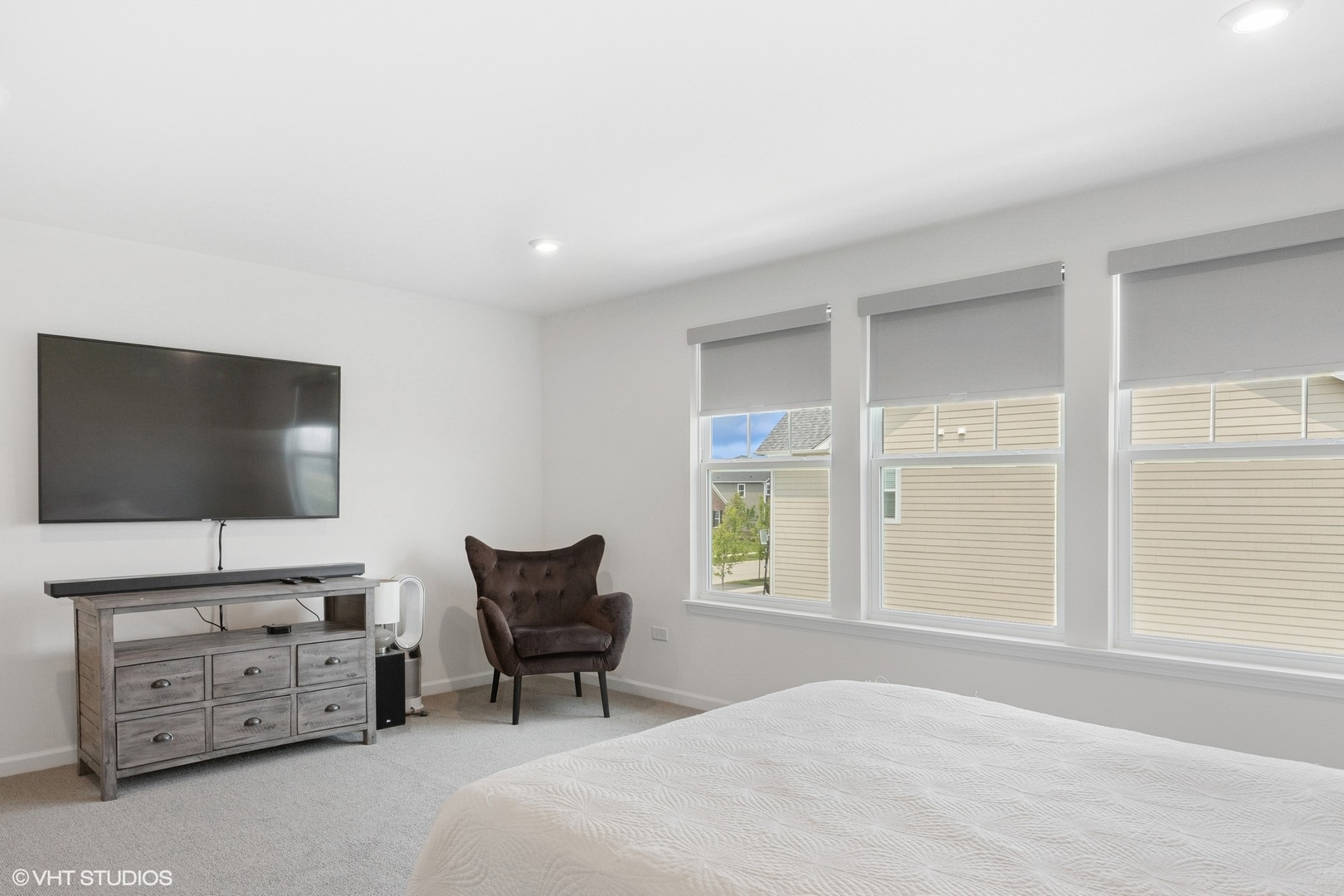 12906 S Sydney Circle, Plainfield, IL 60585