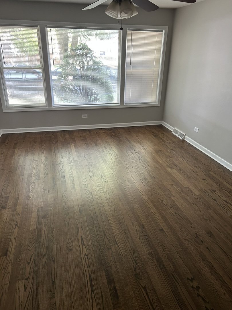 12326 S Racine Avenue, Calumet Park, IL 60827