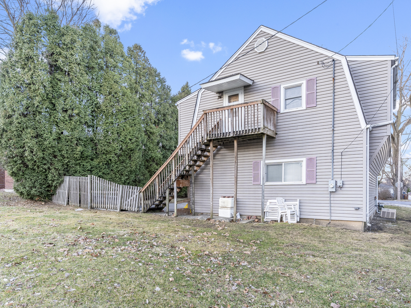 102 Park Street, Willow Springs, IL 60480