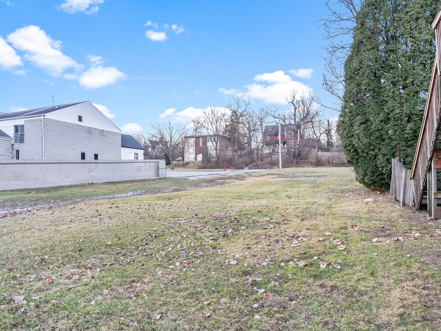 102 Park Street, Willow Springs, IL 60480