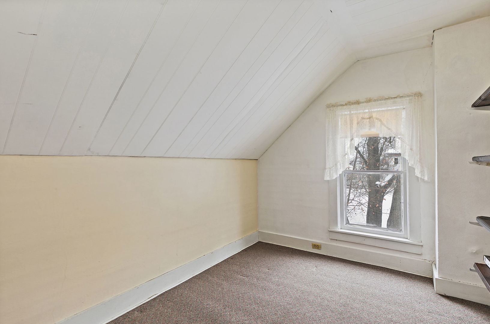 11824 Prairie Avenue, Hebron, IL 60034