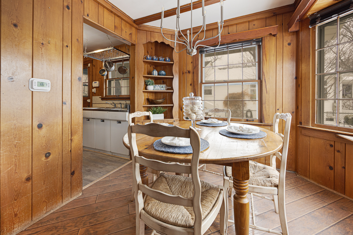 21770 W Lake Avenue, Round Lake, IL 60073