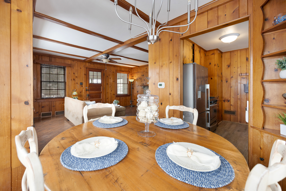 21770 W Lake Avenue, Round Lake, IL 60073