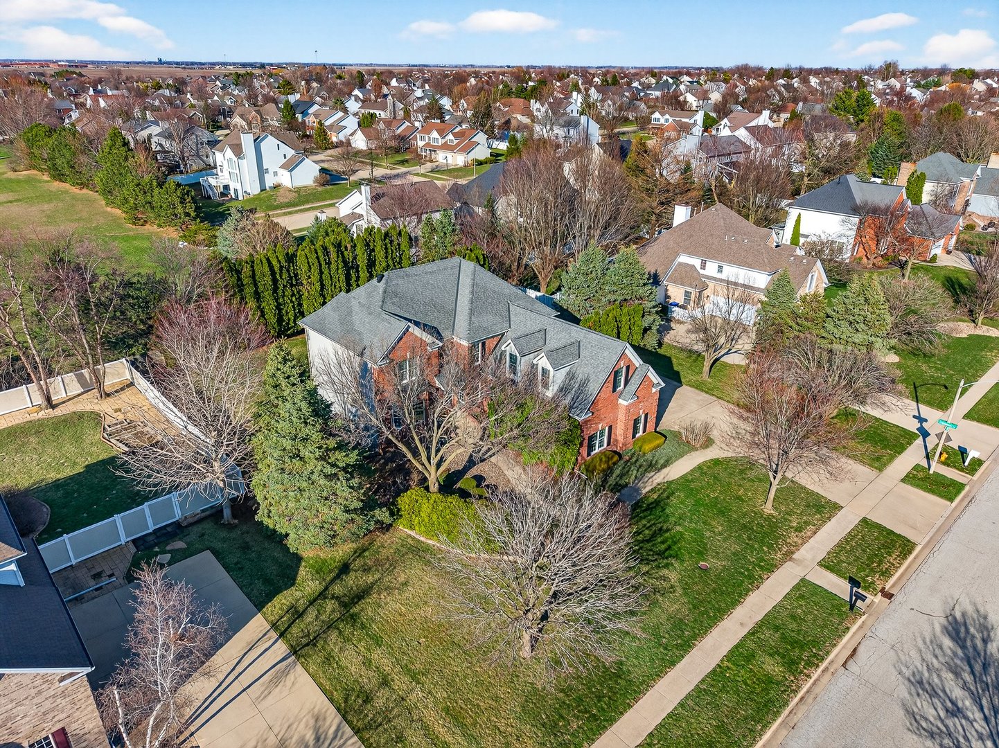 Bloomington, IL 61704