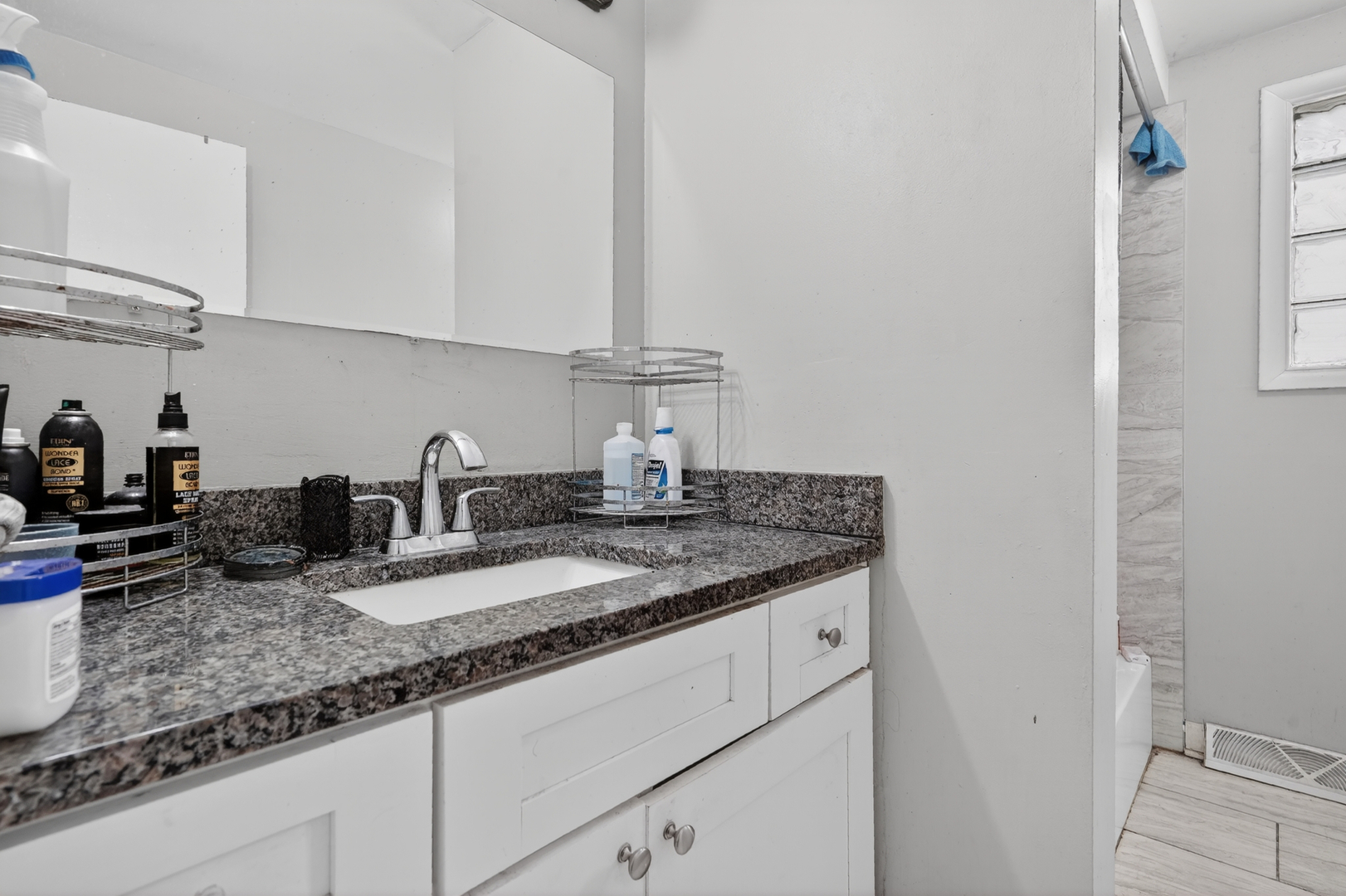 15036 BLACKSTONE Avenue, Dolton, IL 60419