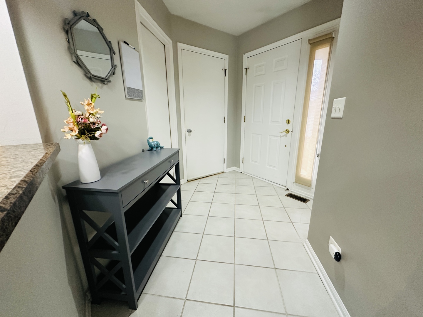 419 Lakeview Circle, Bolingbrook, IL 60440