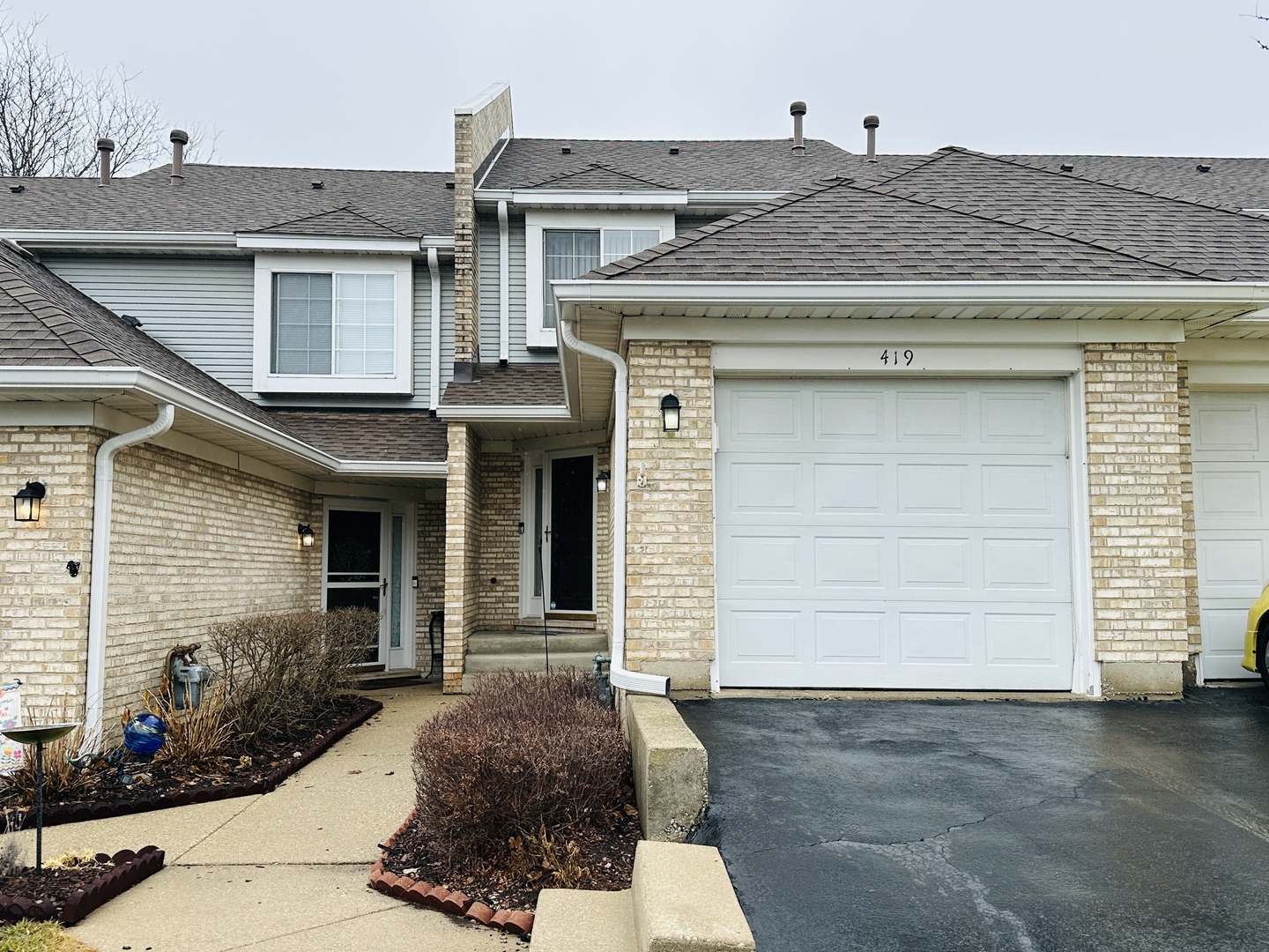 419 Lakeview Circle, Bolingbrook, IL 60440