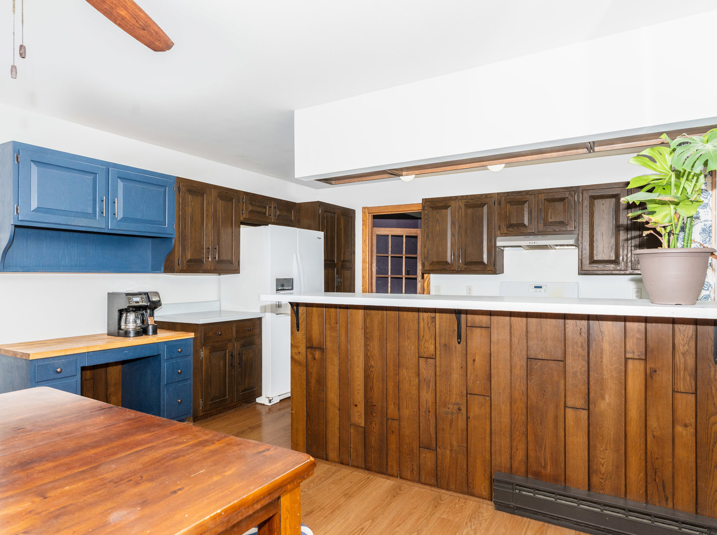 109 E Oak Knoll Drive, Hinckley, IL 60520