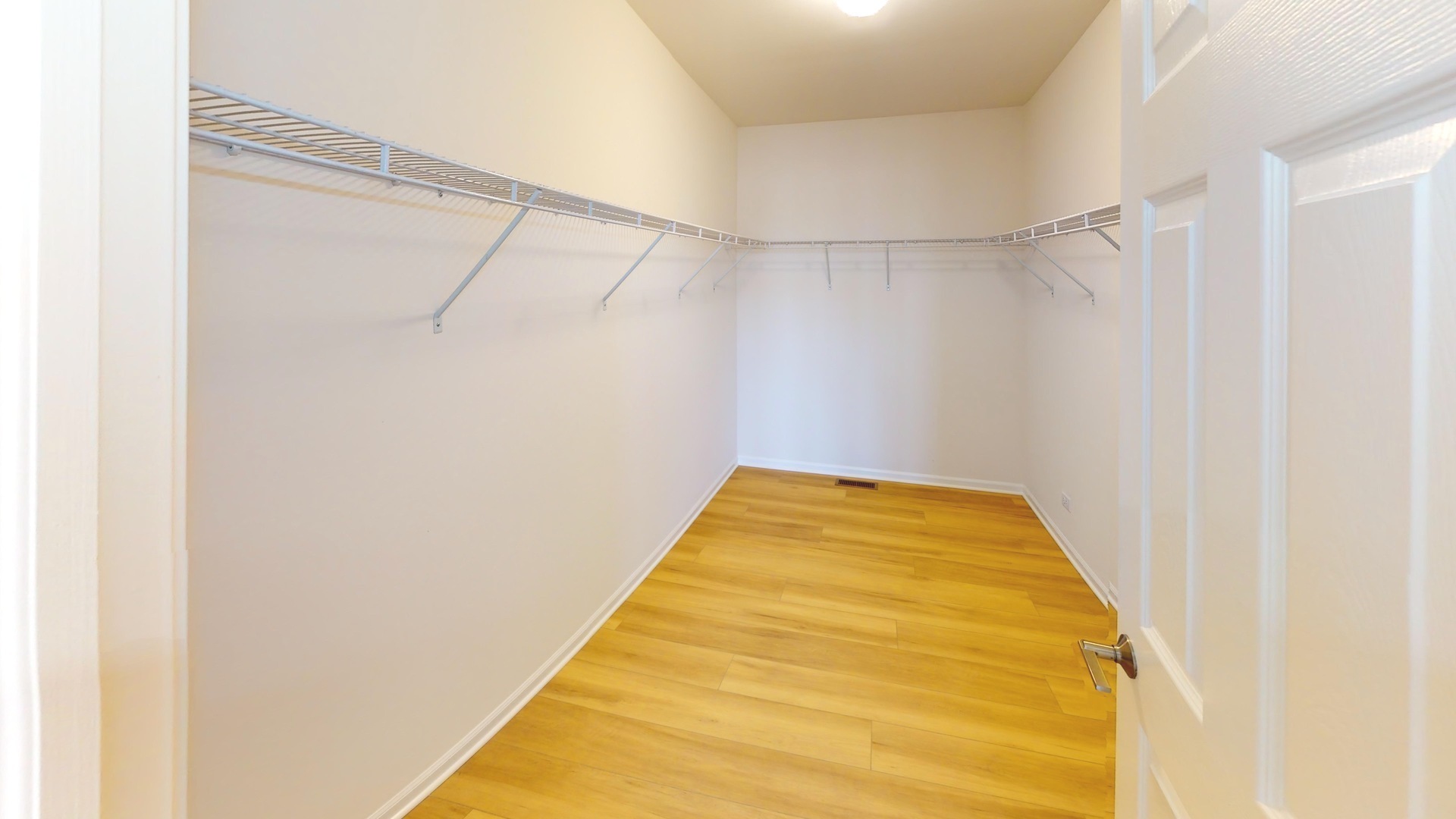 219 Deer Run Trail, Poplar Grove, IL 61065