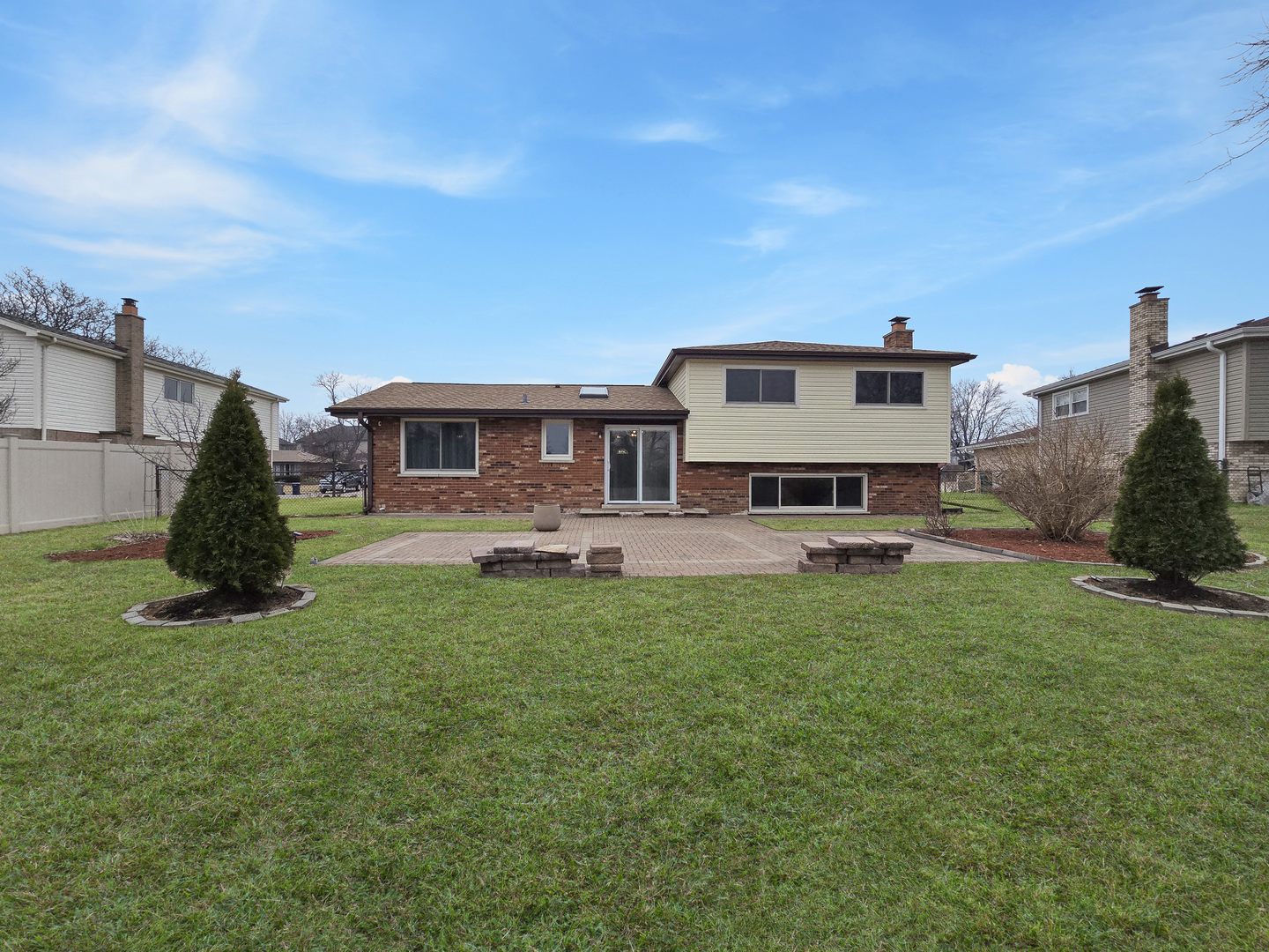 8842 Briarwood Lane, Orland Park, IL 60462