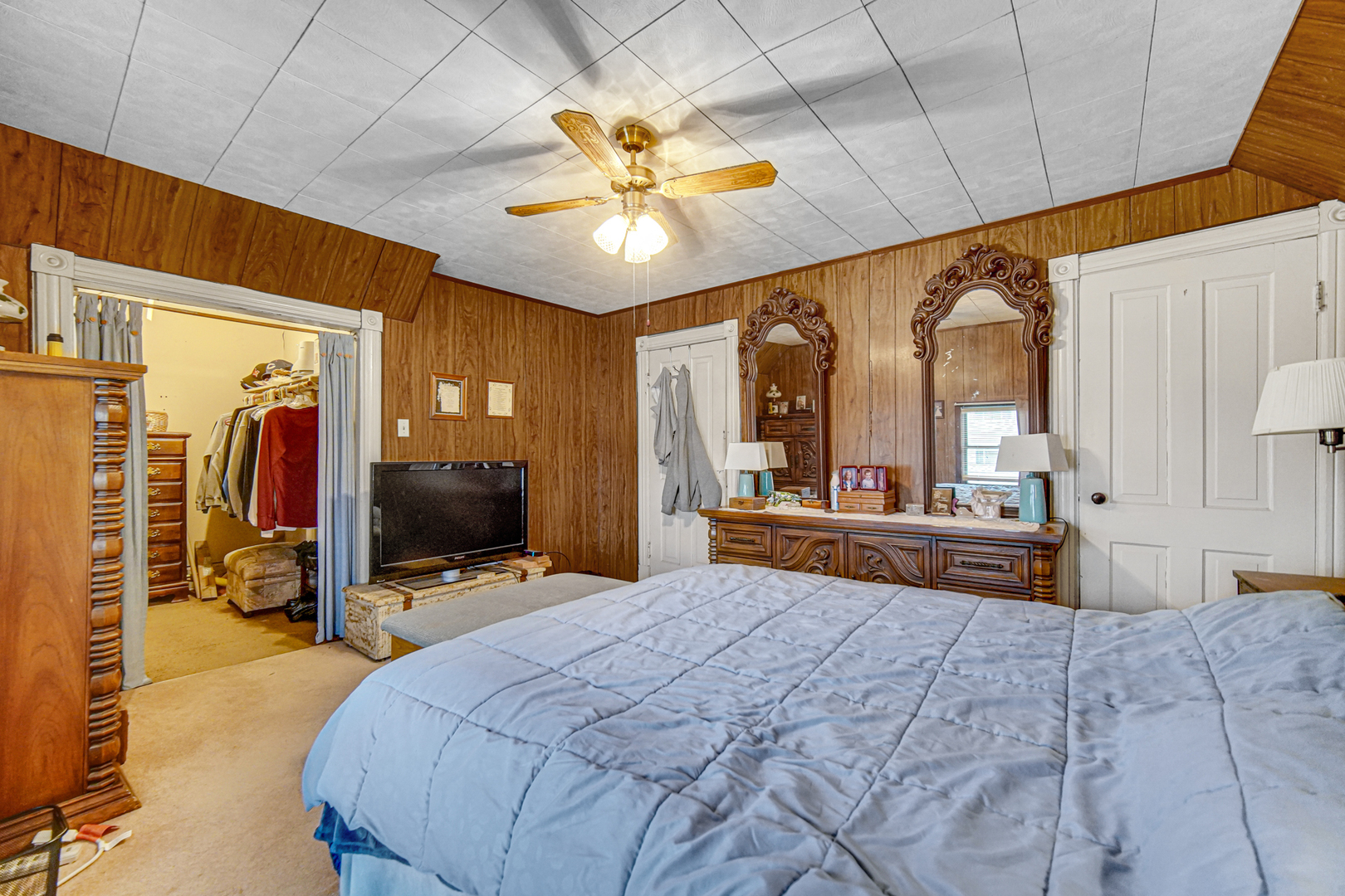 12815 Lincoln Street, Blue Island, IL 60406