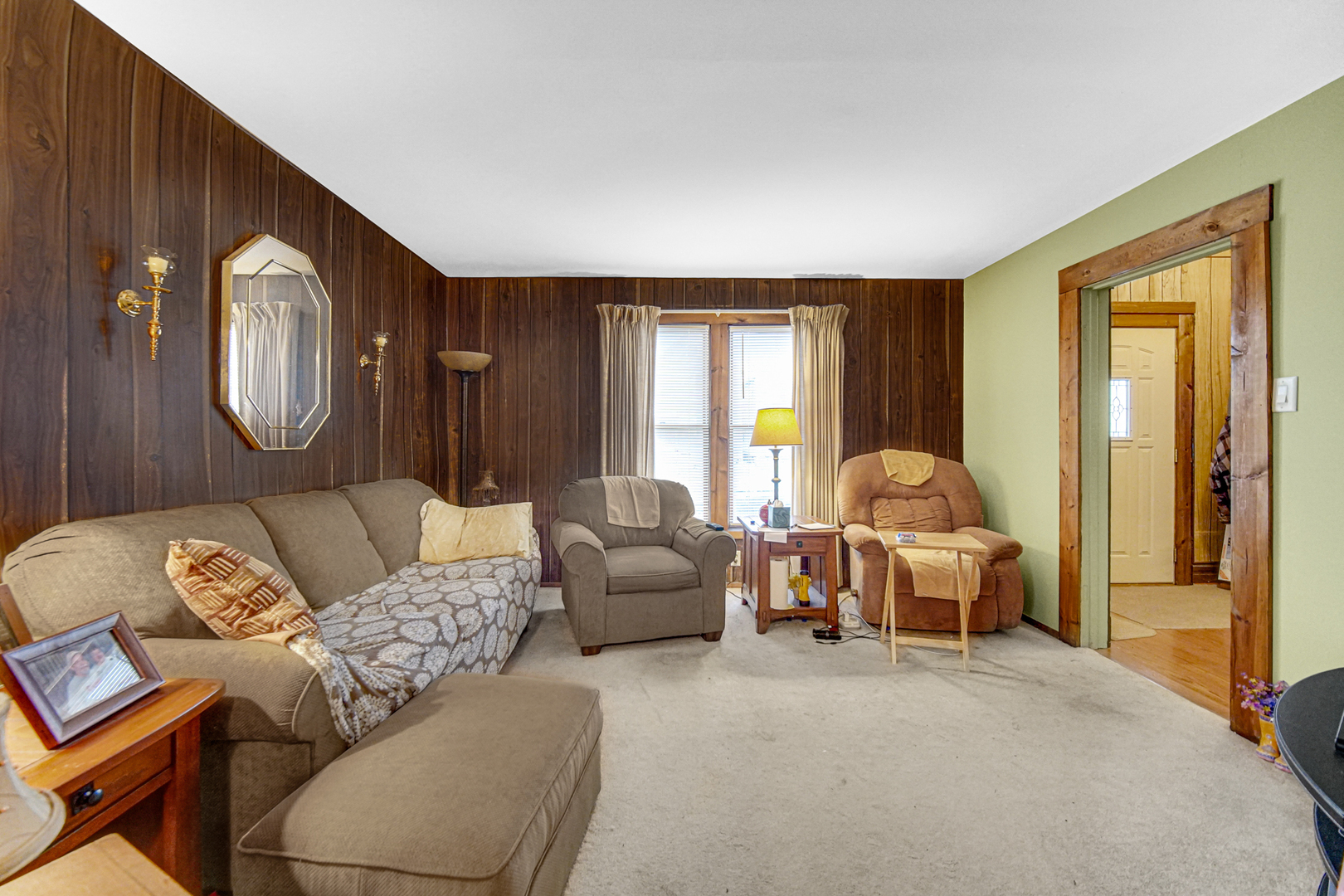 12815 Lincoln Street, Blue Island, IL 60406