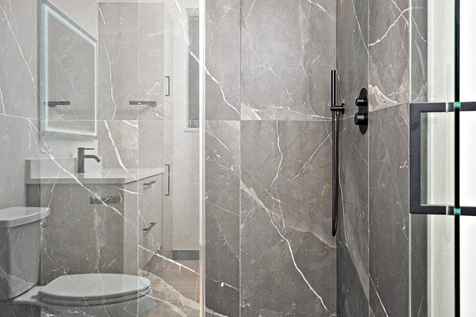 4706 N Malden Street #3North, Chicago, IL 60640