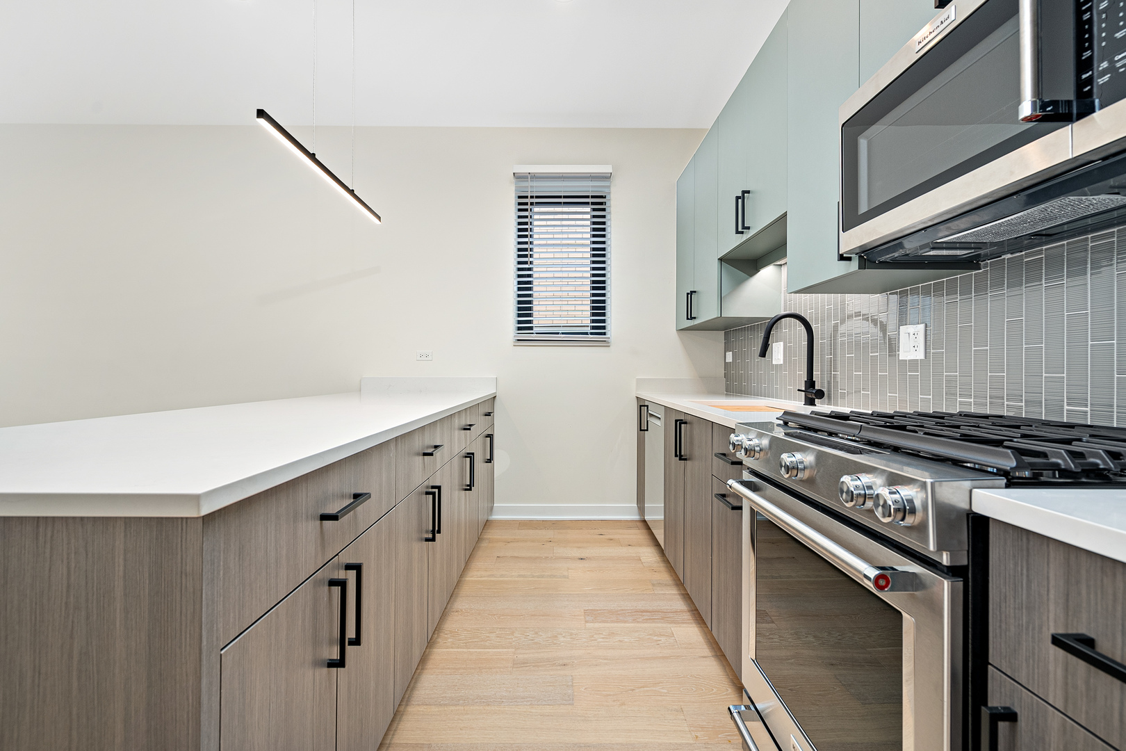 4706 N Malden Street #3North, Chicago, IL 60640