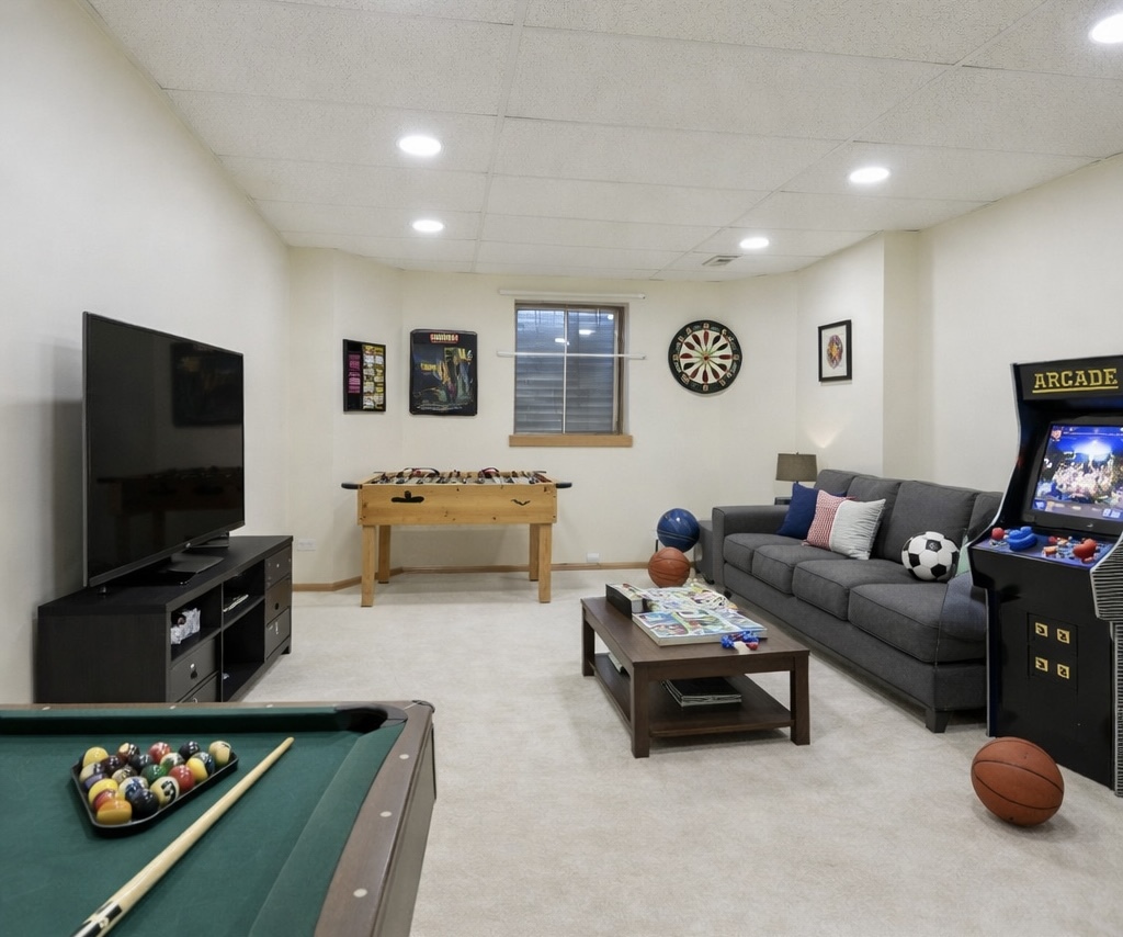 1028 Beninford Lane, Westmont, IL 60559