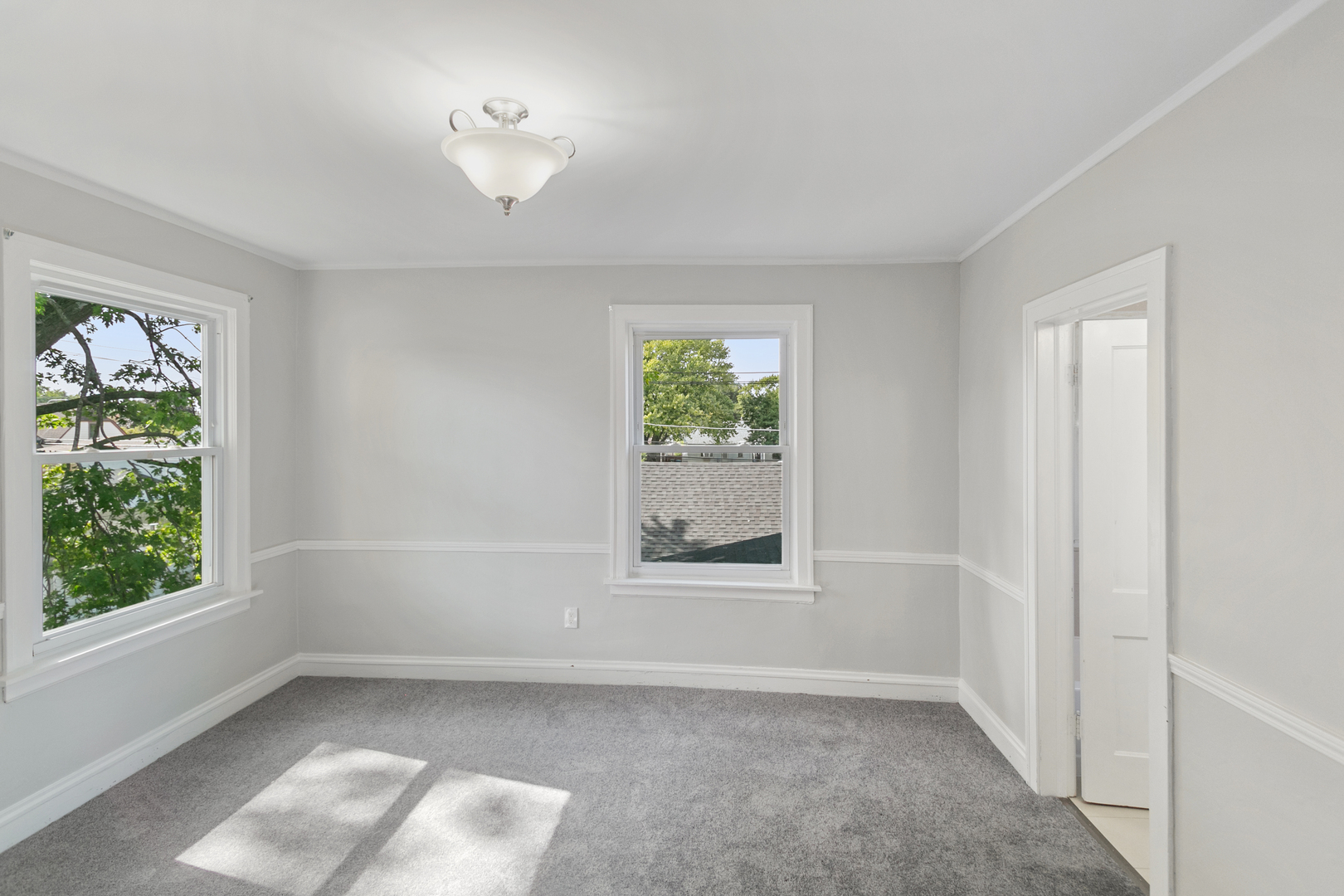 9412 S Homan Avenue, Evergreen Park, IL 60805