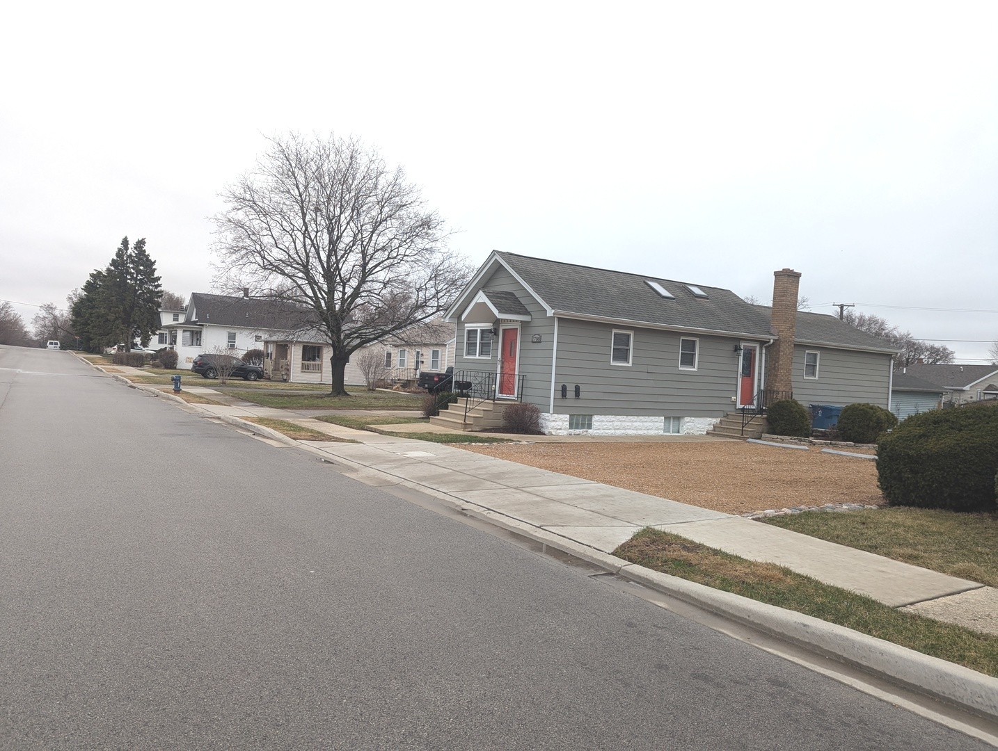 1708 N Center Street, Crest Hill, IL 60403