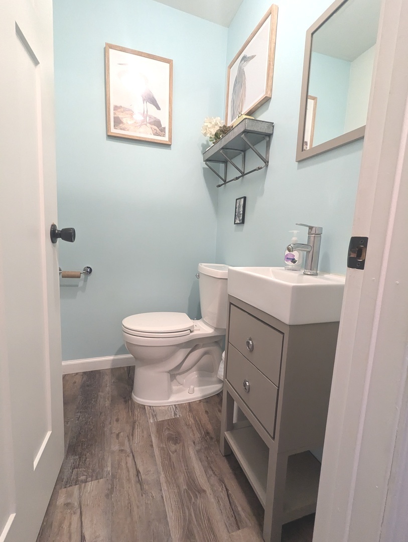 1708 N Center Street, Crest Hill, IL 60403