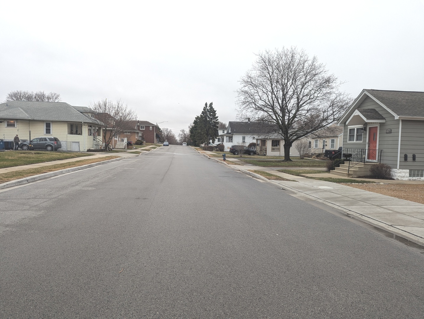 1708 N Center Street, Crest Hill, IL 60403