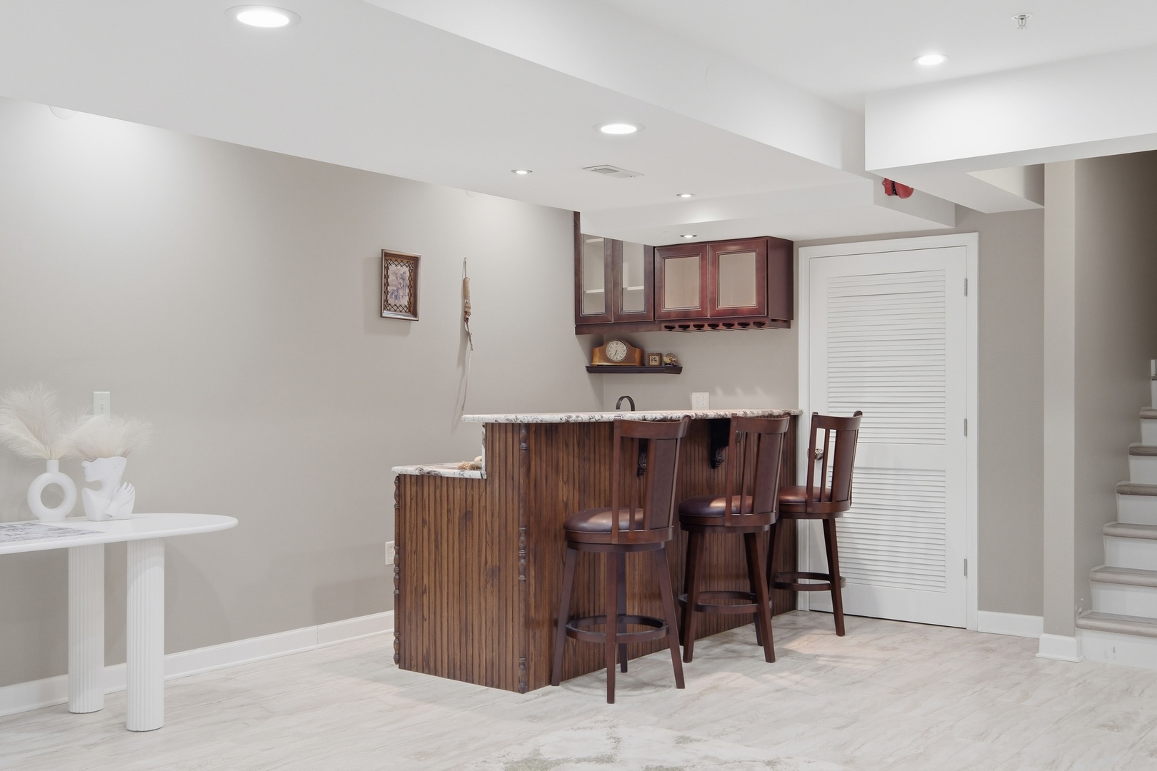 829 Linden Circle, Hoffman Estates, IL 60169