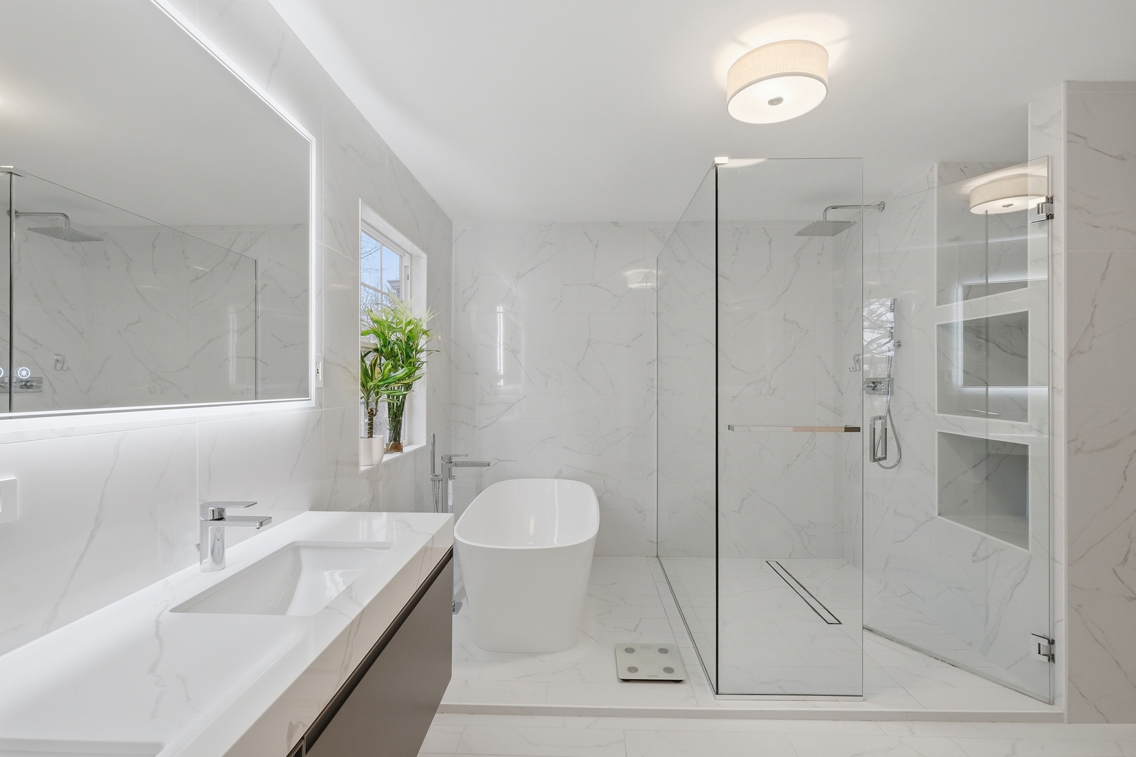 829 Linden Circle, Hoffman Estates, IL 60169