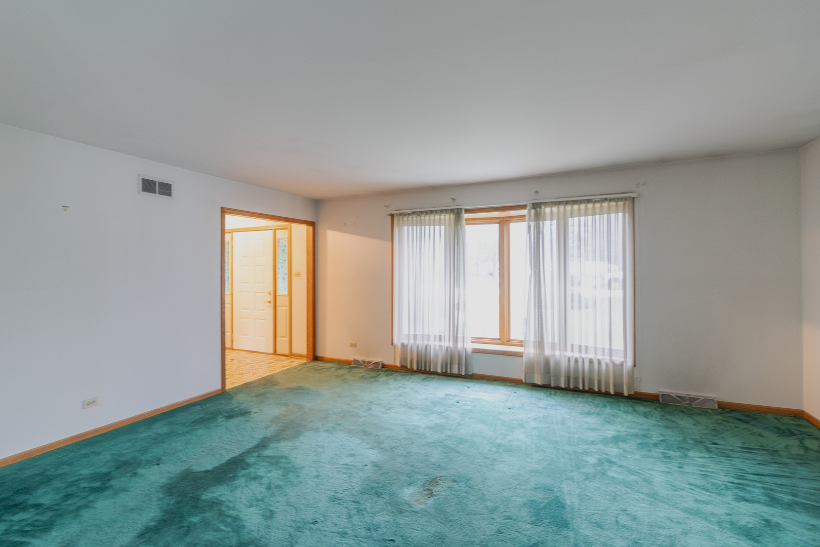 9901 W 57th Street, Countryside, IL 60525