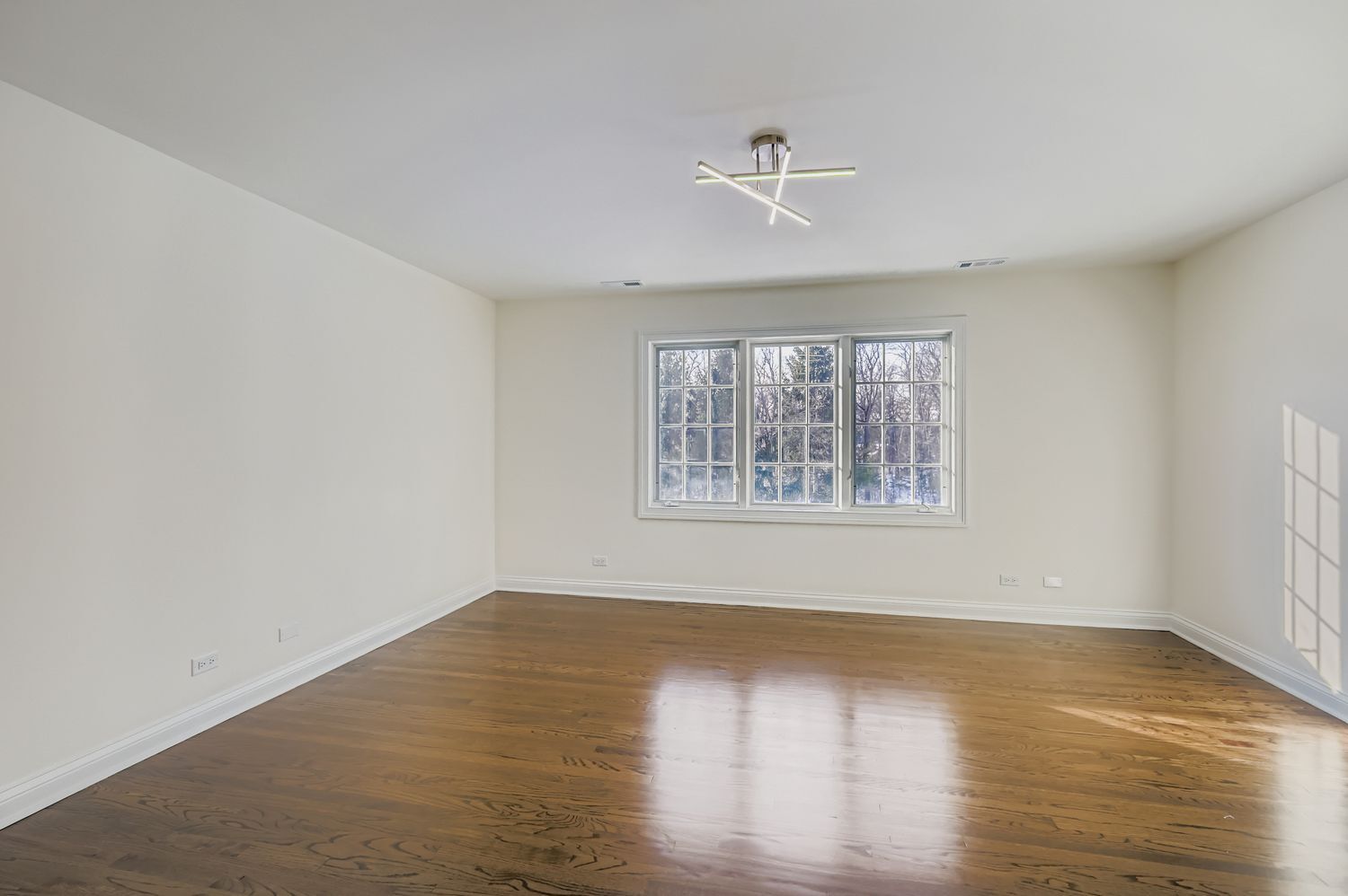 1161 Gavin Court, Lake Forest, IL 60045