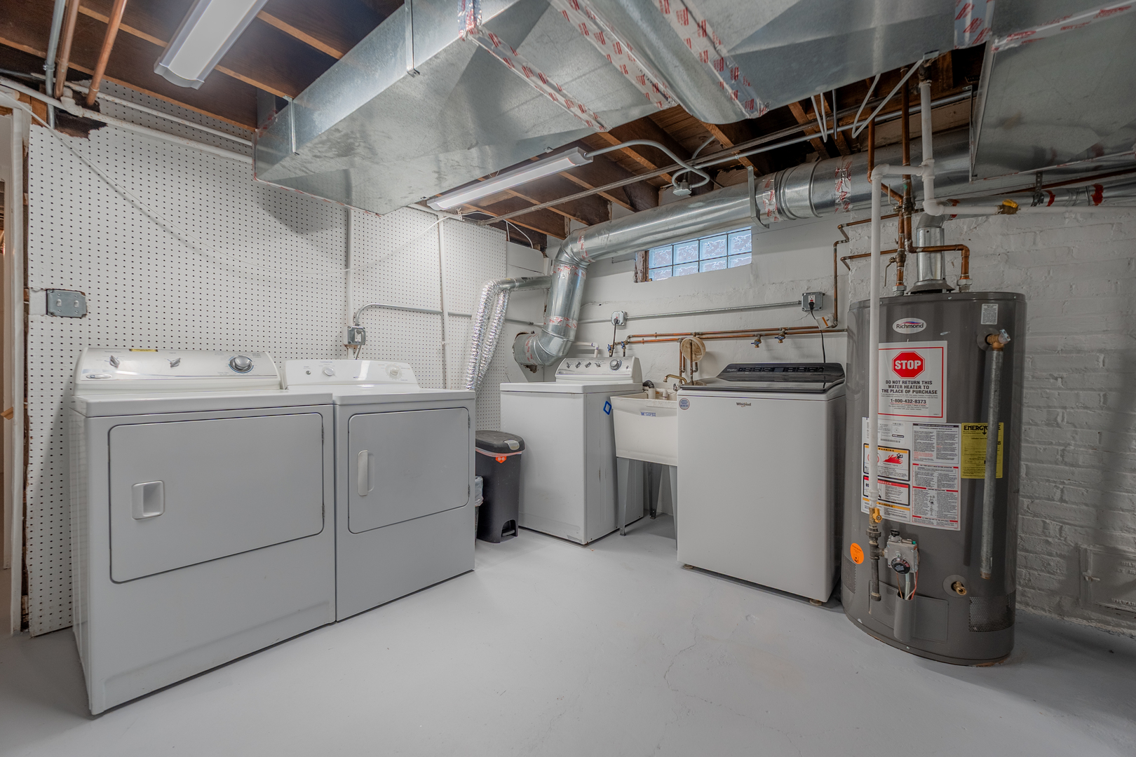 803 S Vine Avenue, Park Ridge, IL 60068