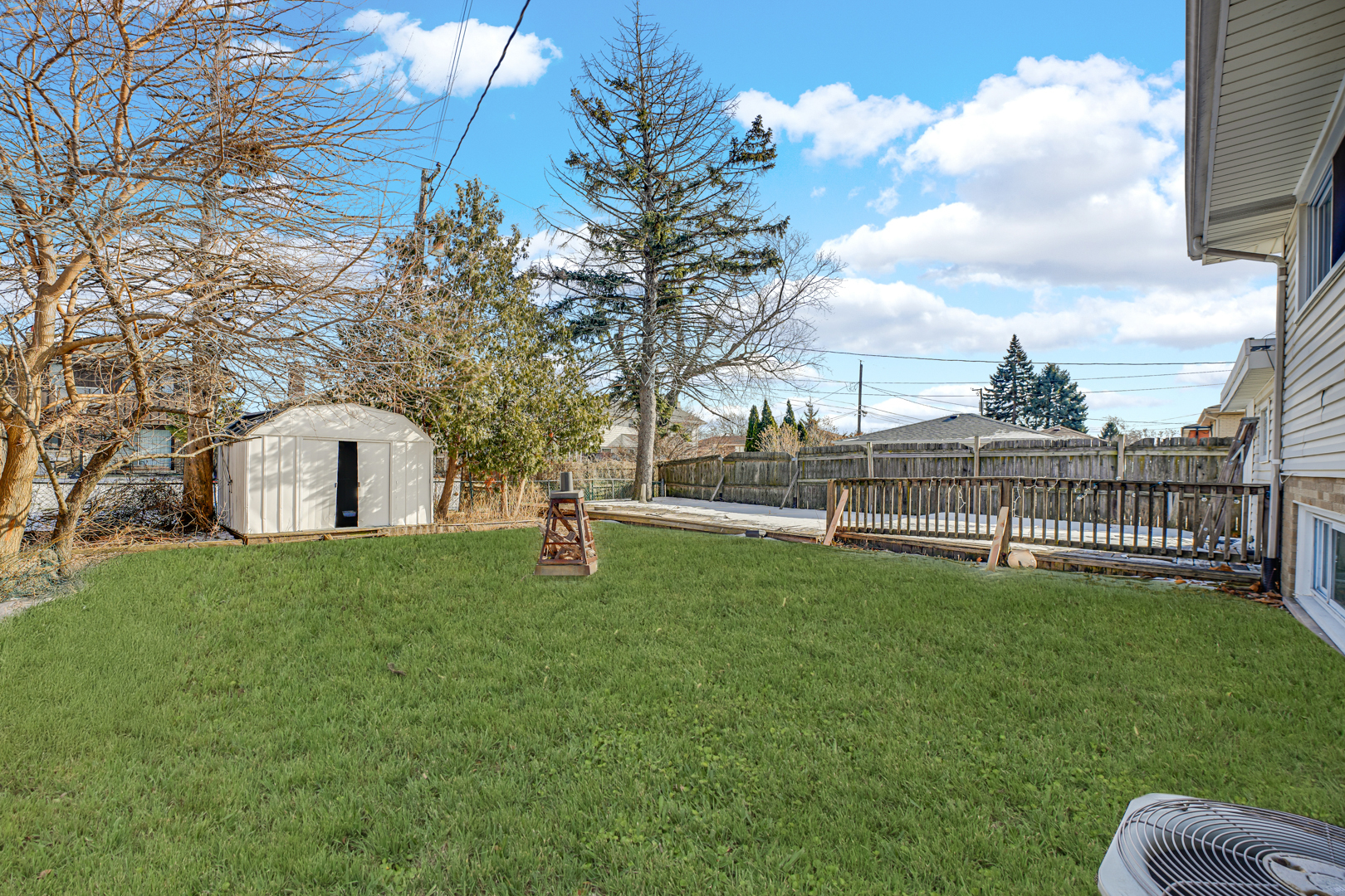 9523 S Kostner Avenue, Oak Lawn, IL 60453