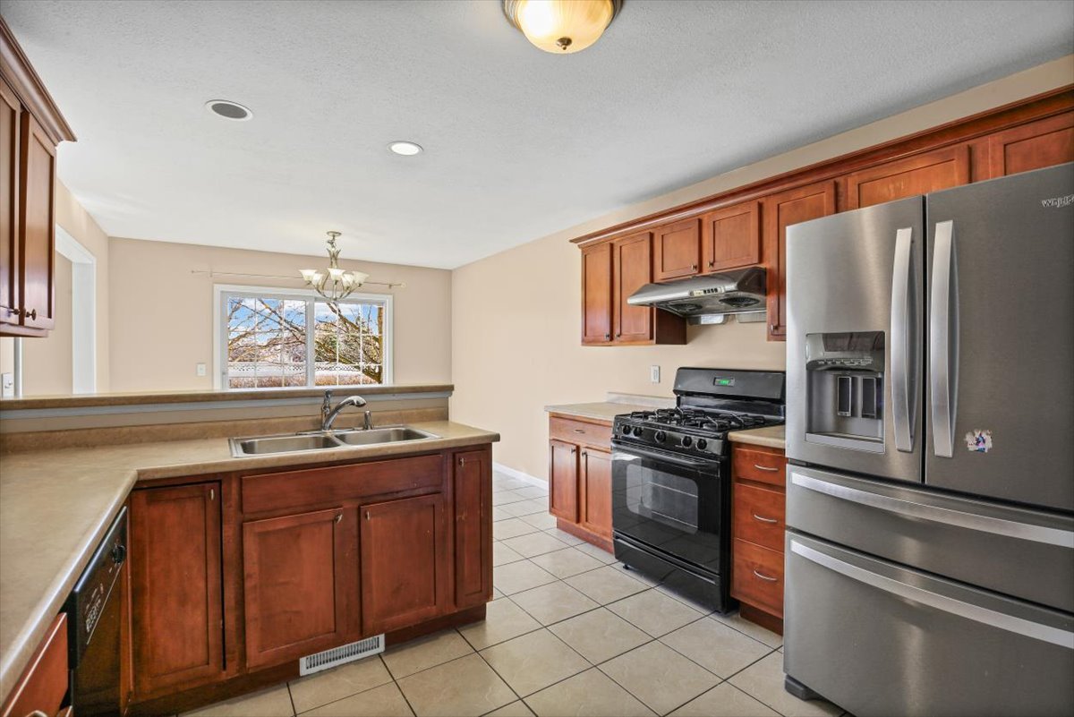 1192 Blue Bill Way, Normal, IL 61761