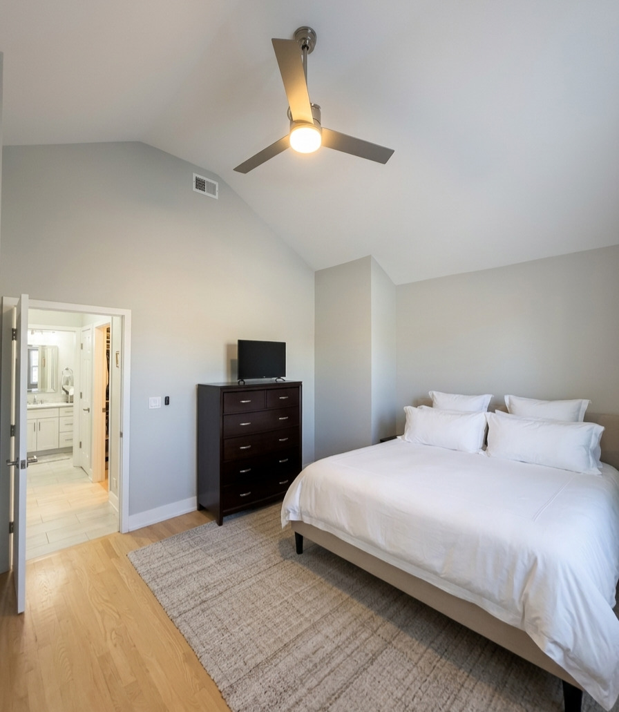 1733 W Crystal Street #C, Chicago, IL 60622