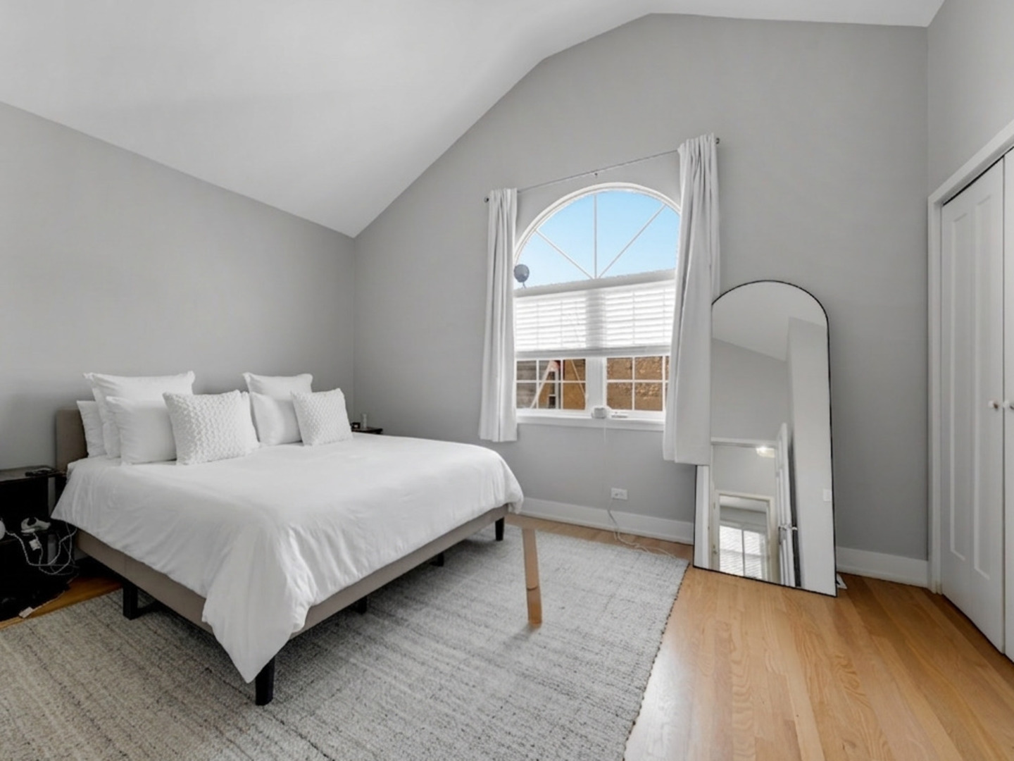 1733 W Crystal Street #C, Chicago, IL 60622