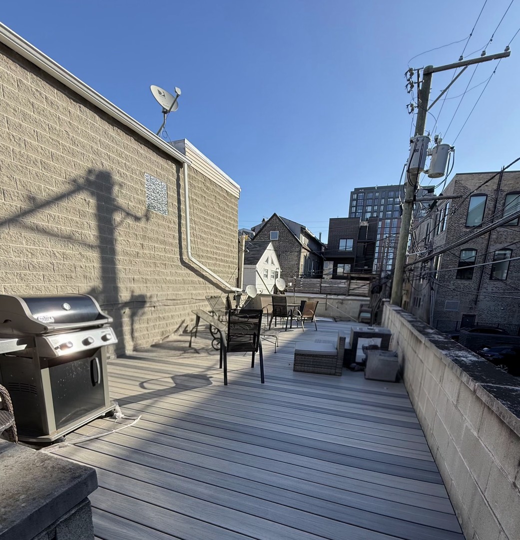 1733 W Crystal Street #C, Chicago, IL 60622