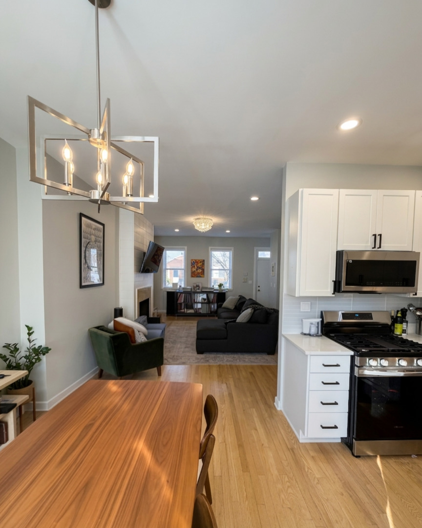 1733 W Crystal Street #C, Chicago, IL 60622