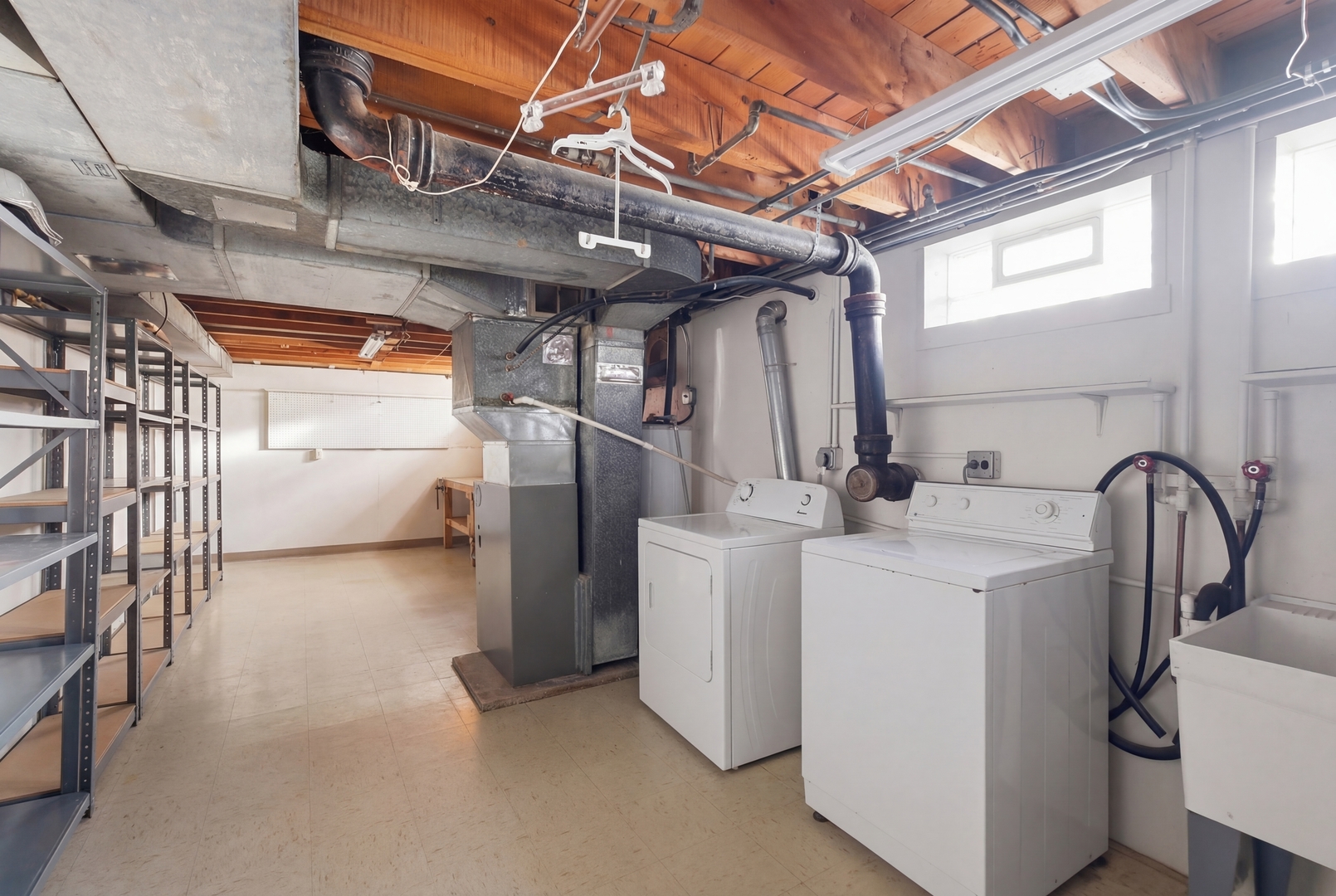 731 N Gibbons Avenue, Arlington Heights, IL 60004